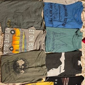 9 graphic tees size S - All  for $5 dollars